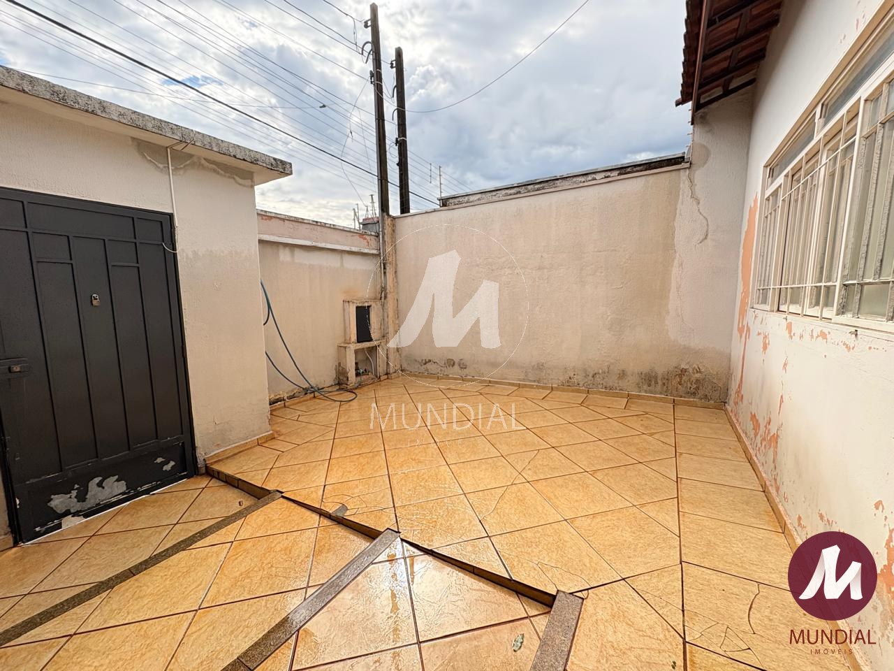 Garagem/estacionamento — foto 12