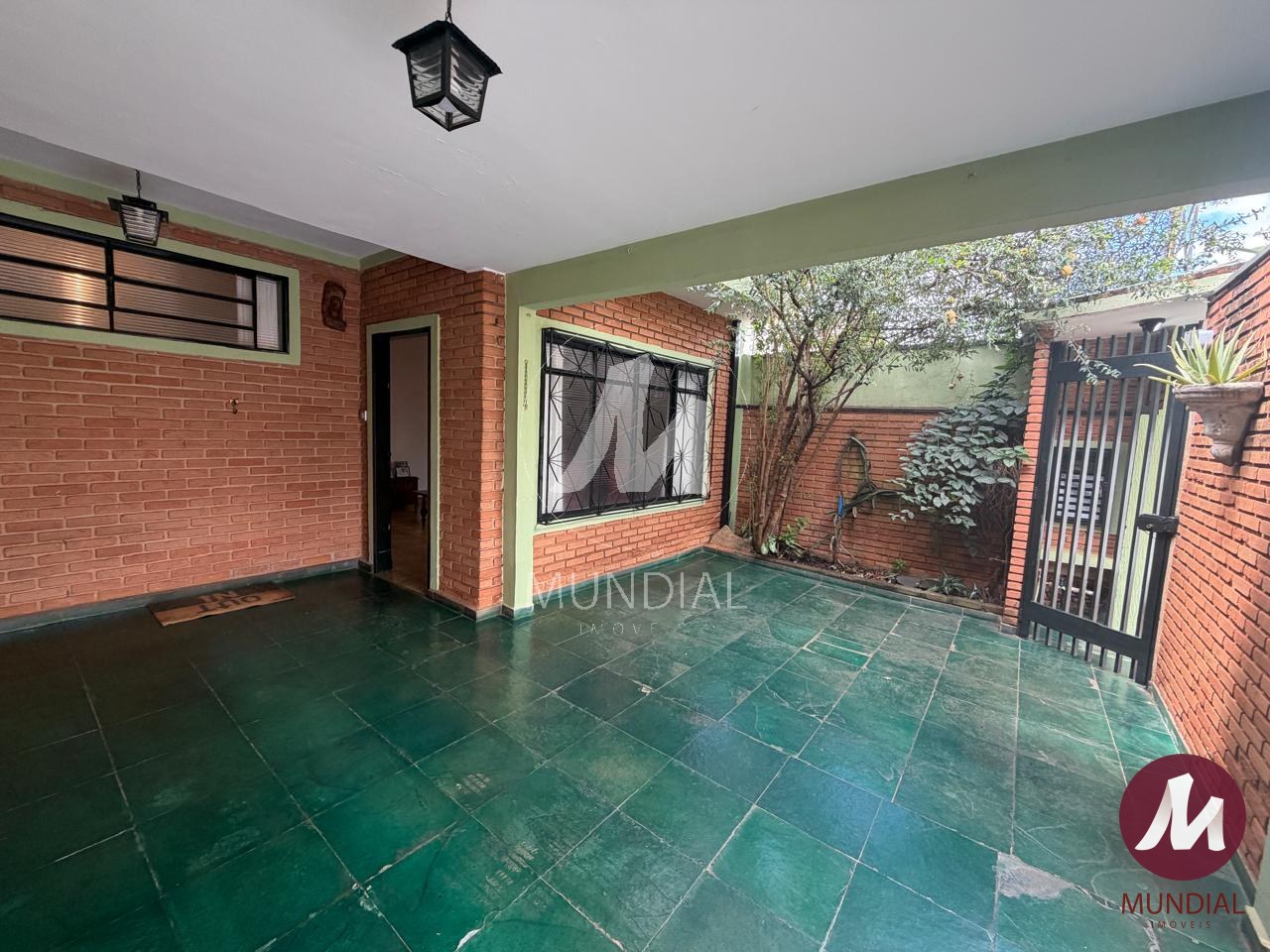Garagem/estacionamento — foto 3