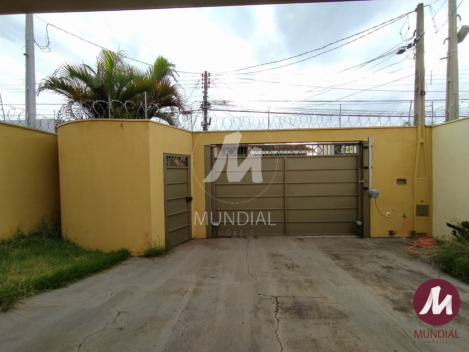 Garagem/estacionamento — foto 4