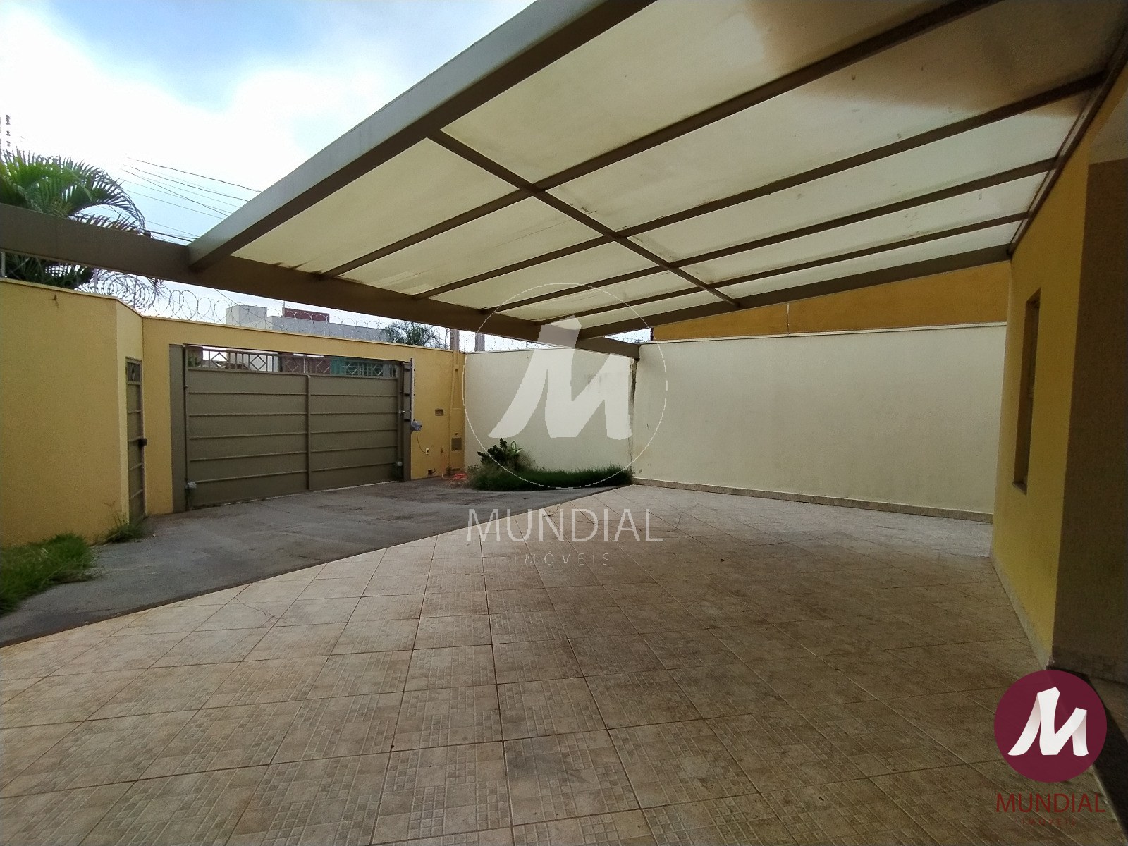 Garagem/estacionamento — foto 3