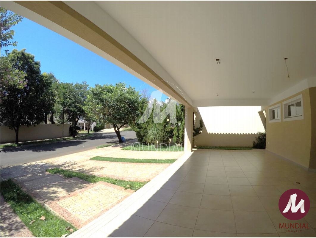 Garagem/estacionamento — foto 3