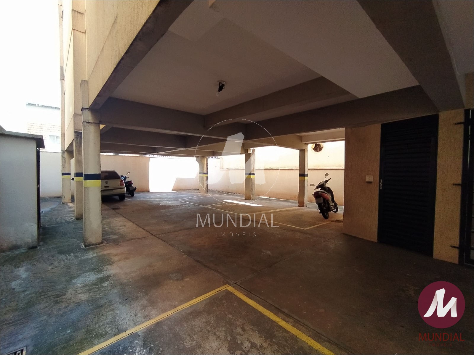 Garagem — foto 12