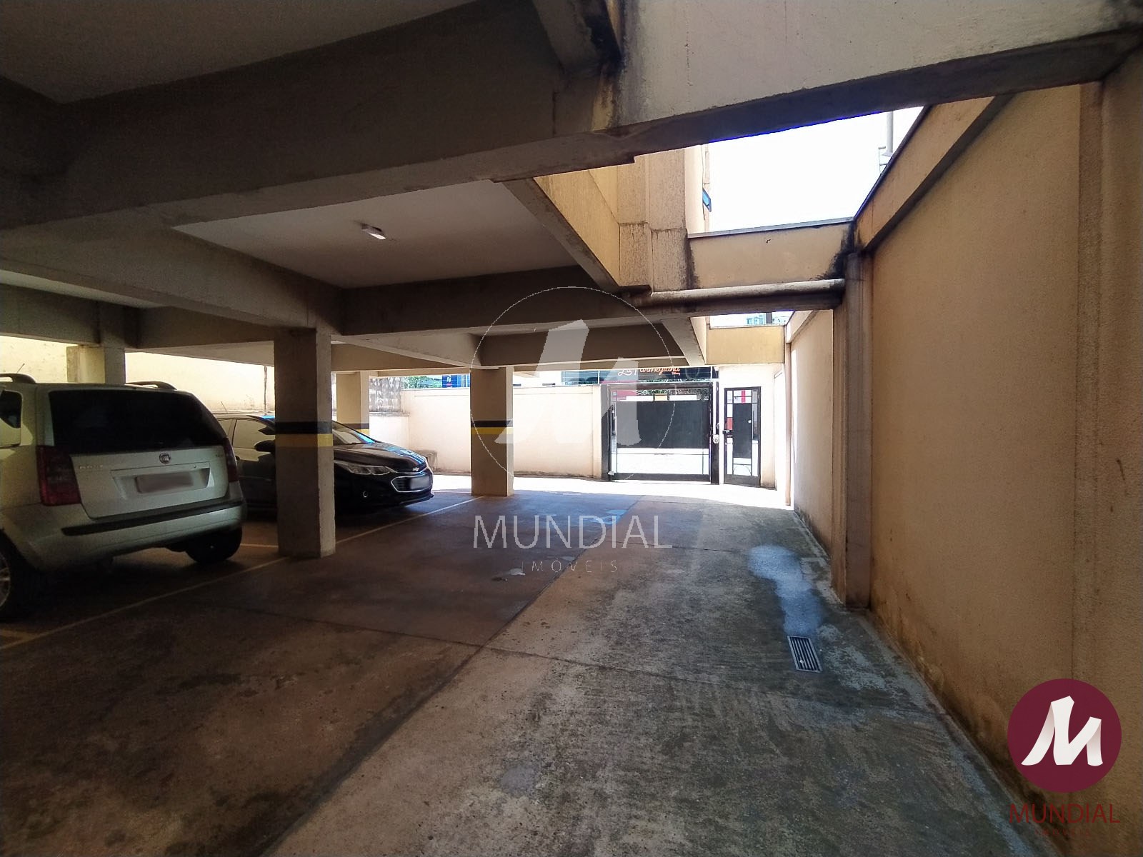 Garagem — foto 13