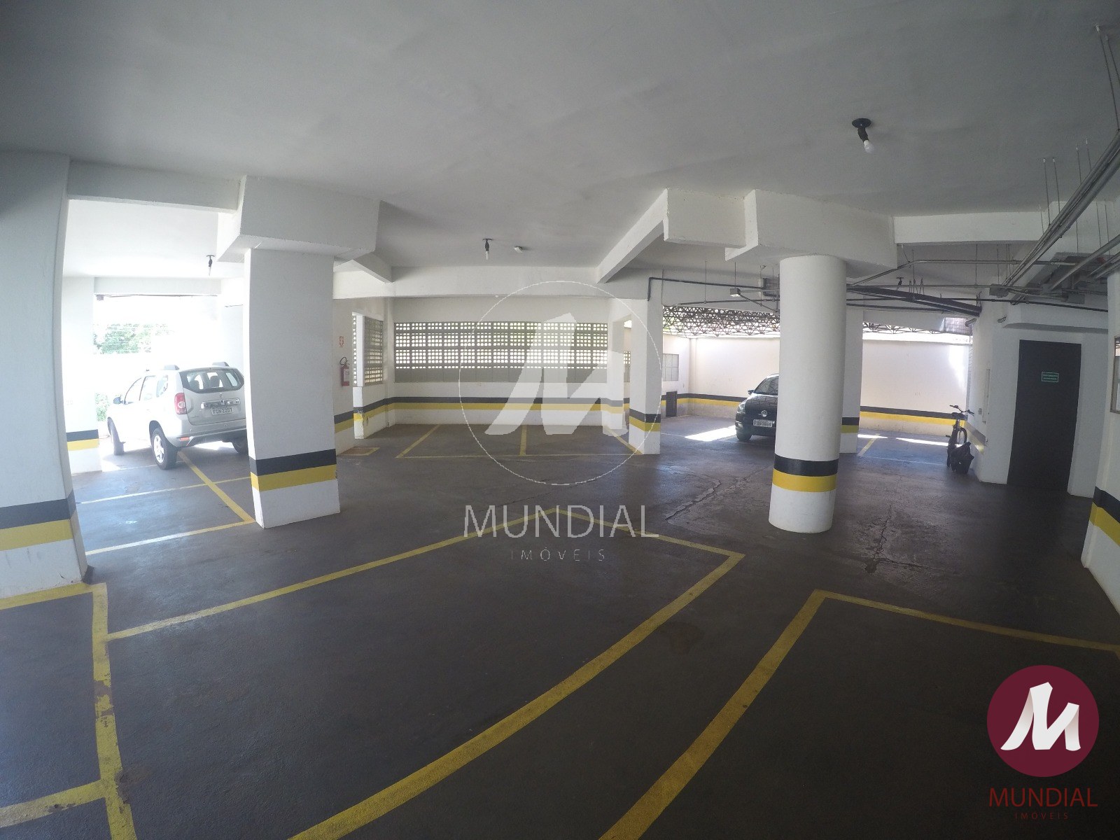 Garagem — foto 16