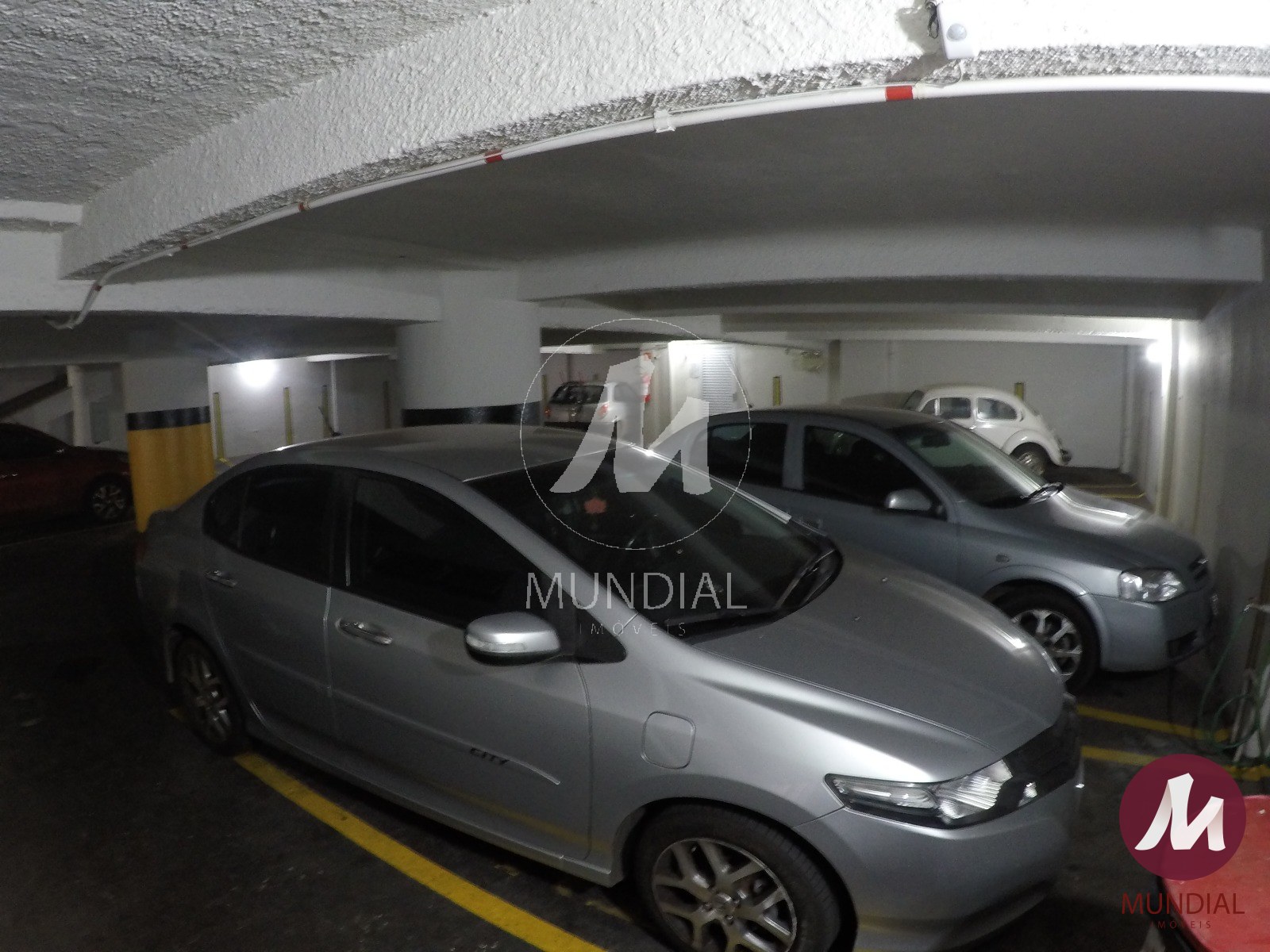 Garagem — foto 26