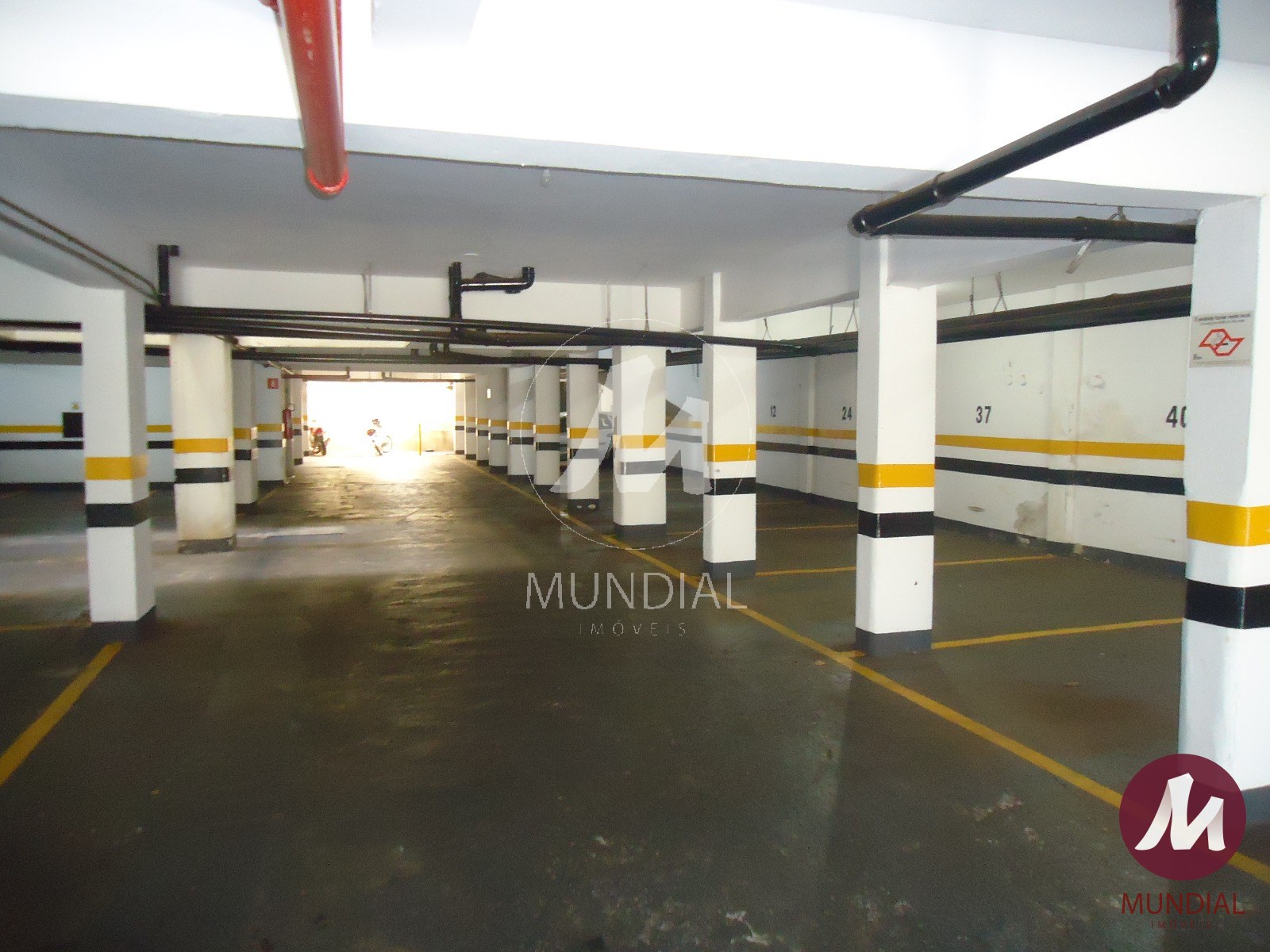 Garagem — foto 18