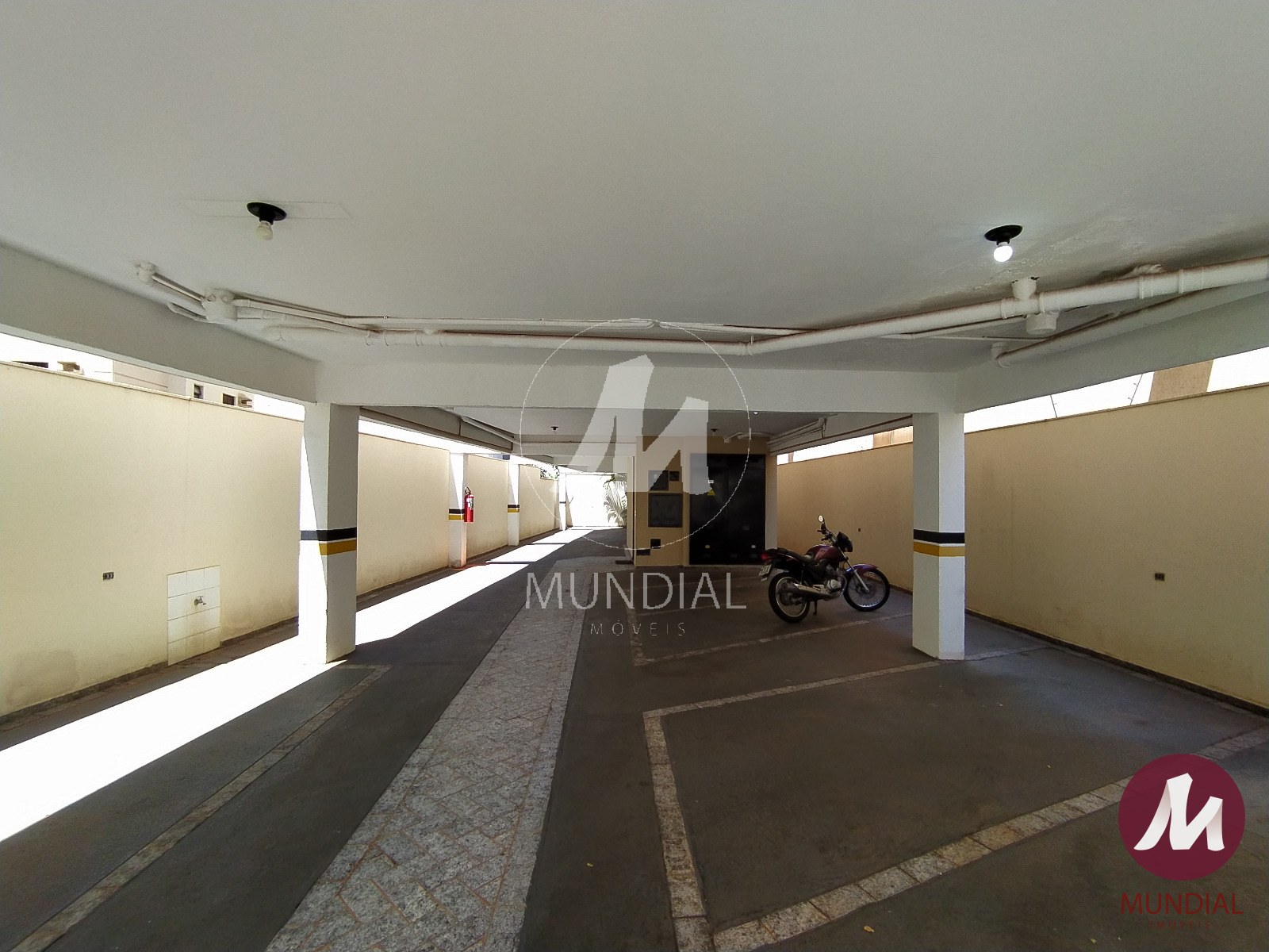 Garagem — foto 14