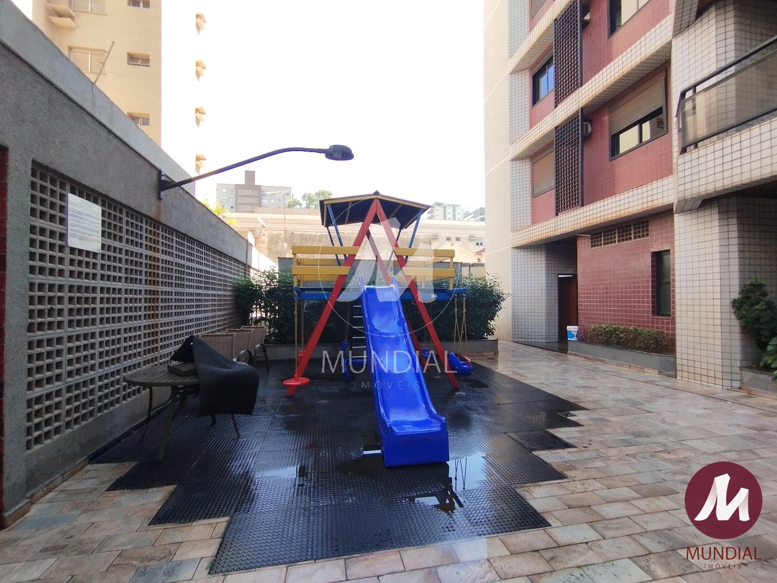 Playground — foto 2