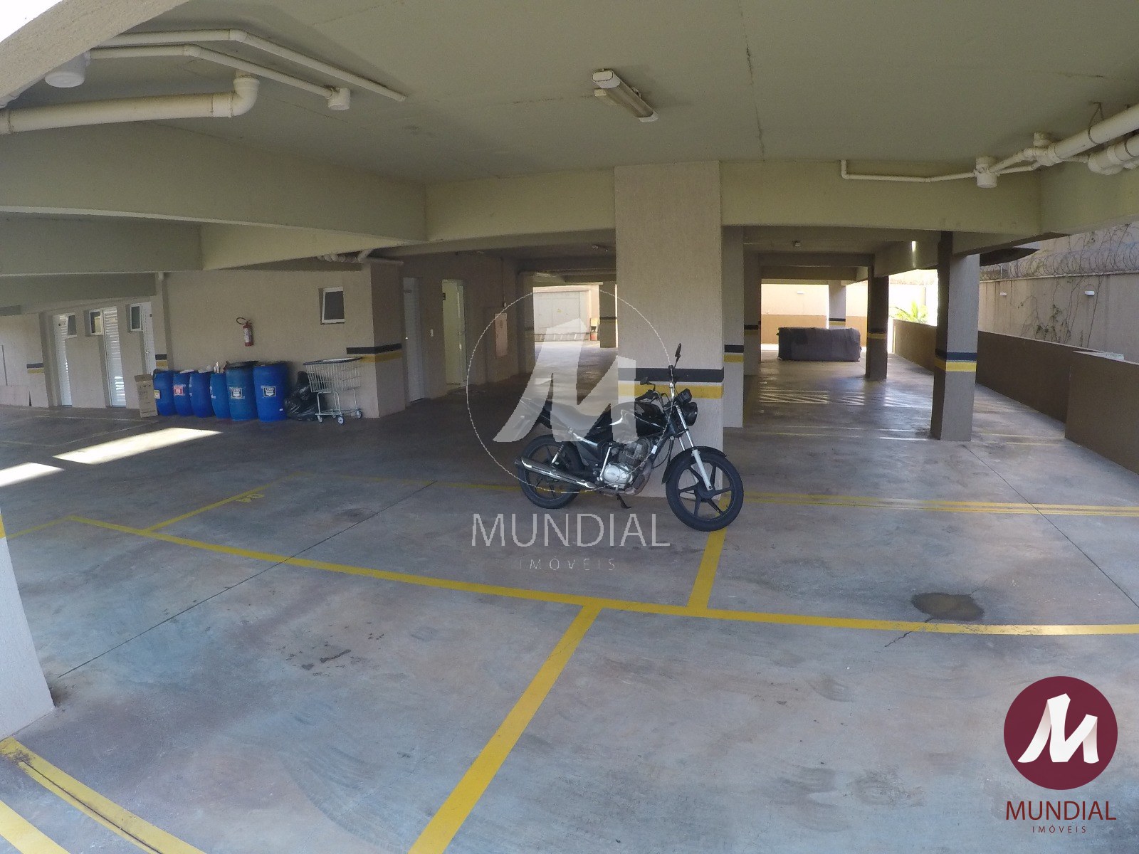 Garagem — foto 24