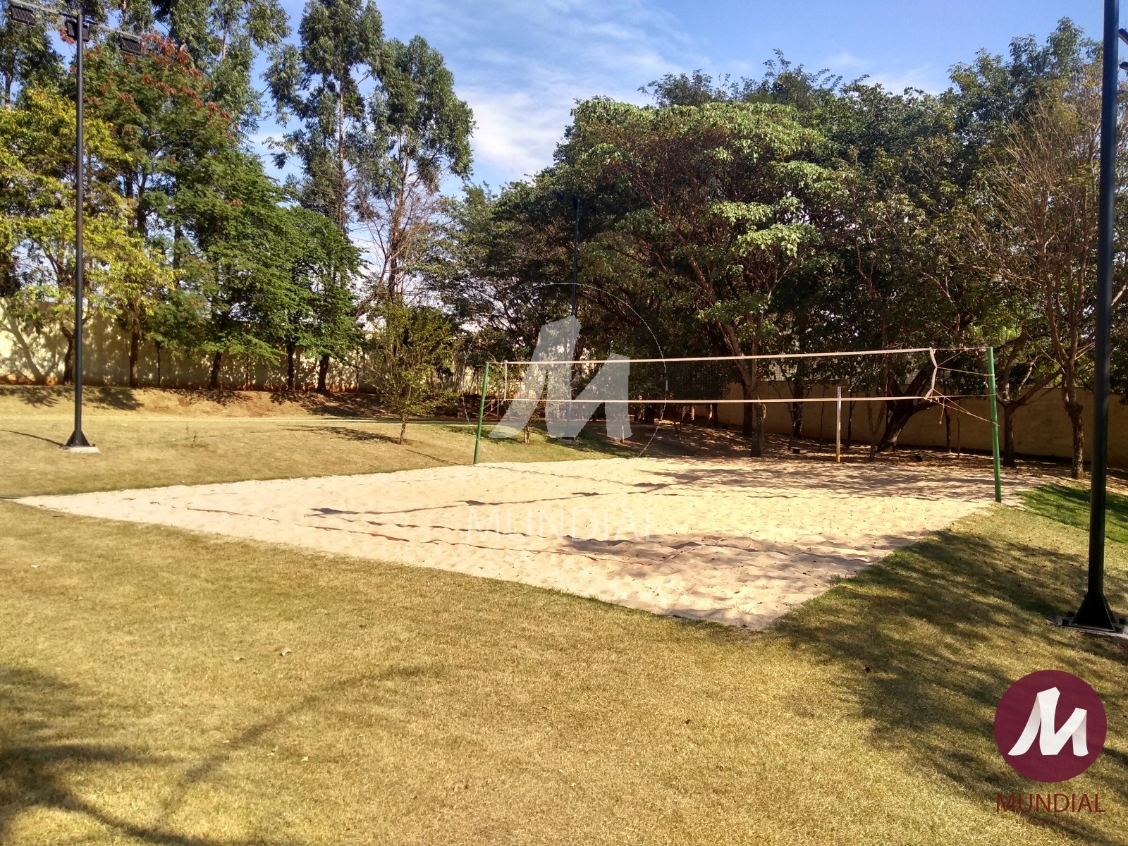 Quadra de esportes — foto 40