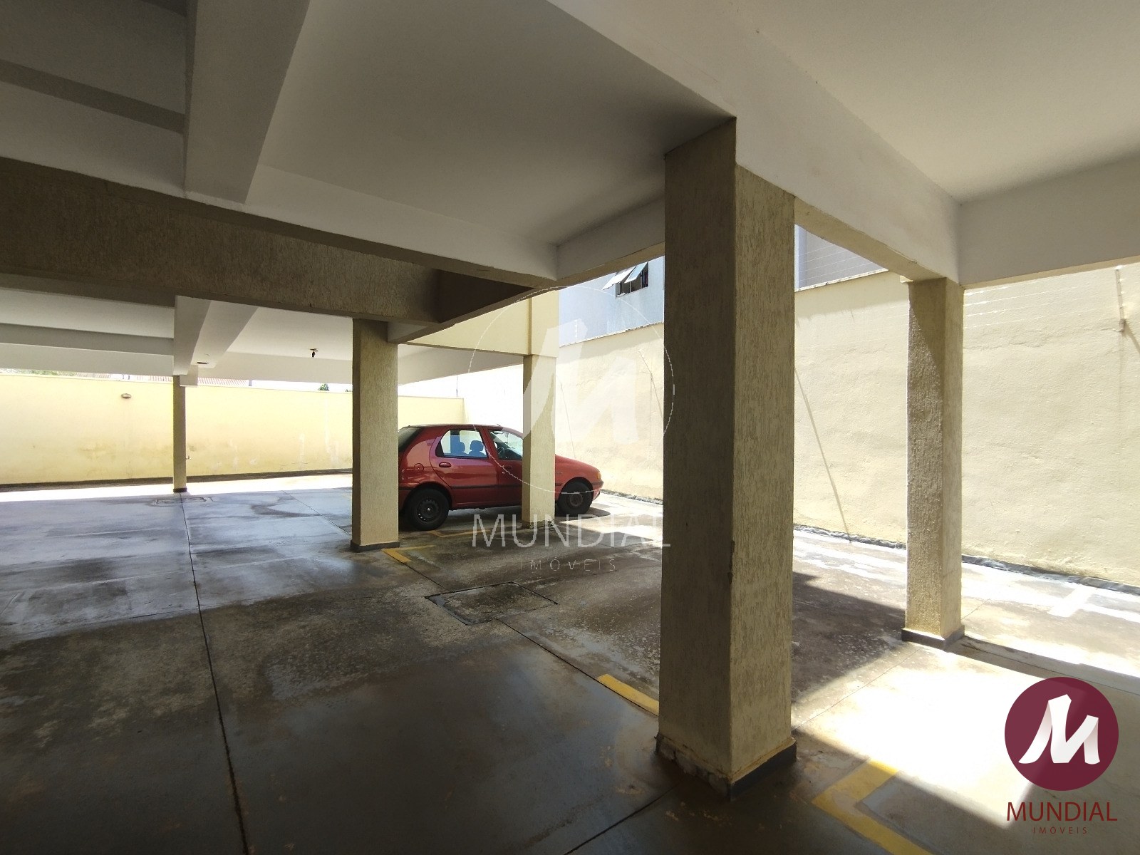 Garagem — foto 17