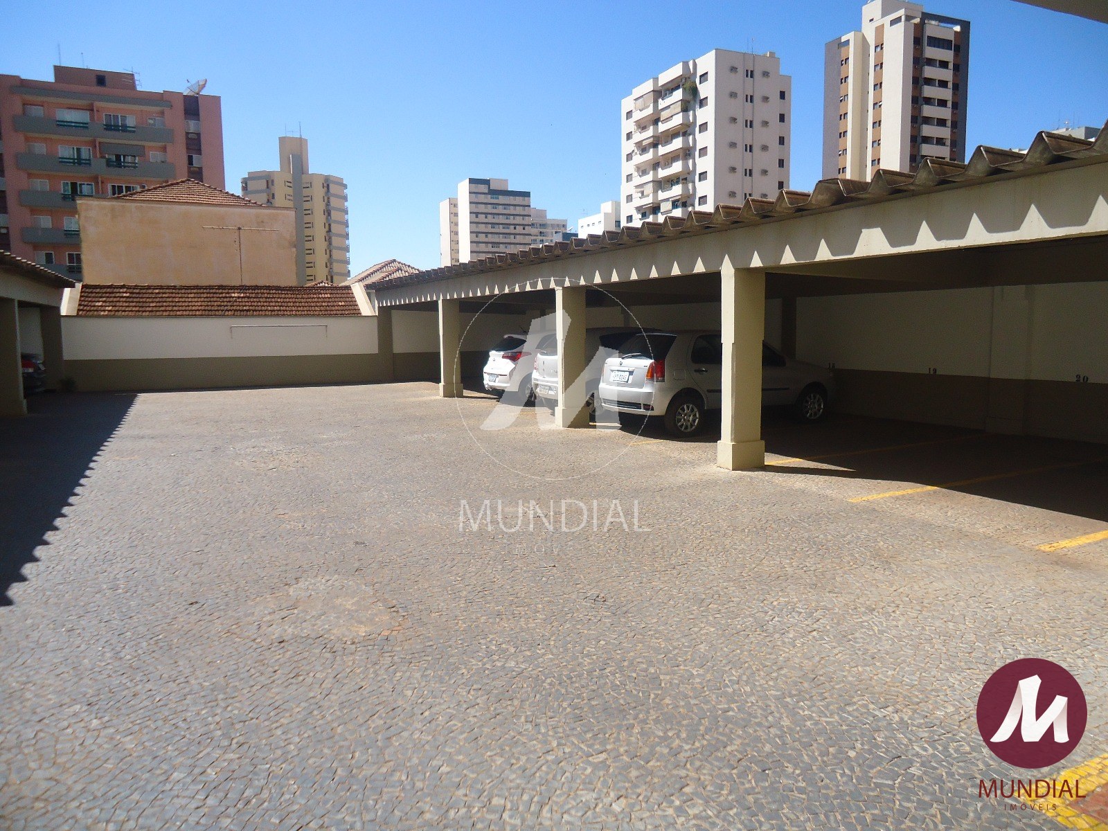 Garagem — foto 17