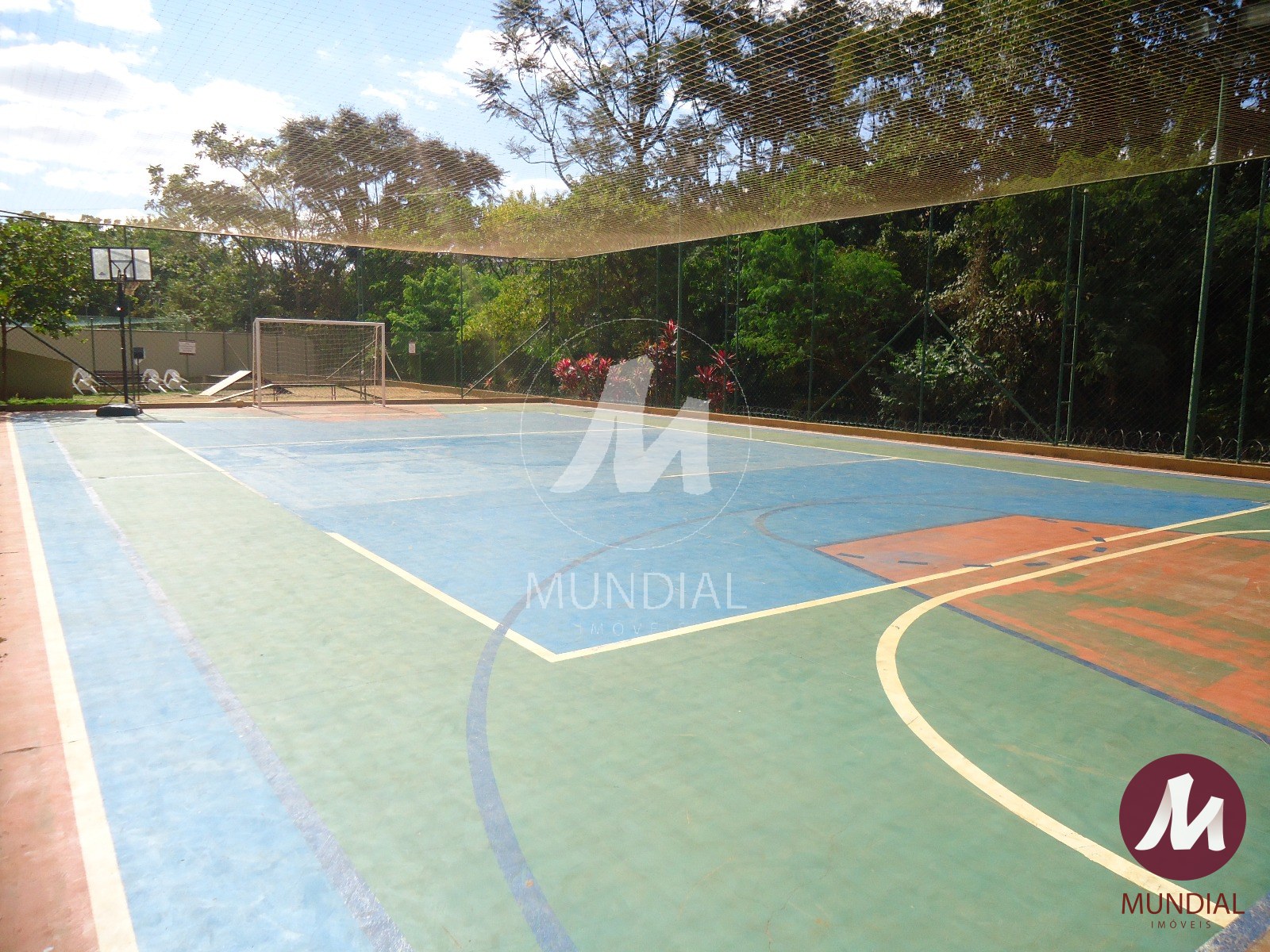 Quadra de esportes — foto 24