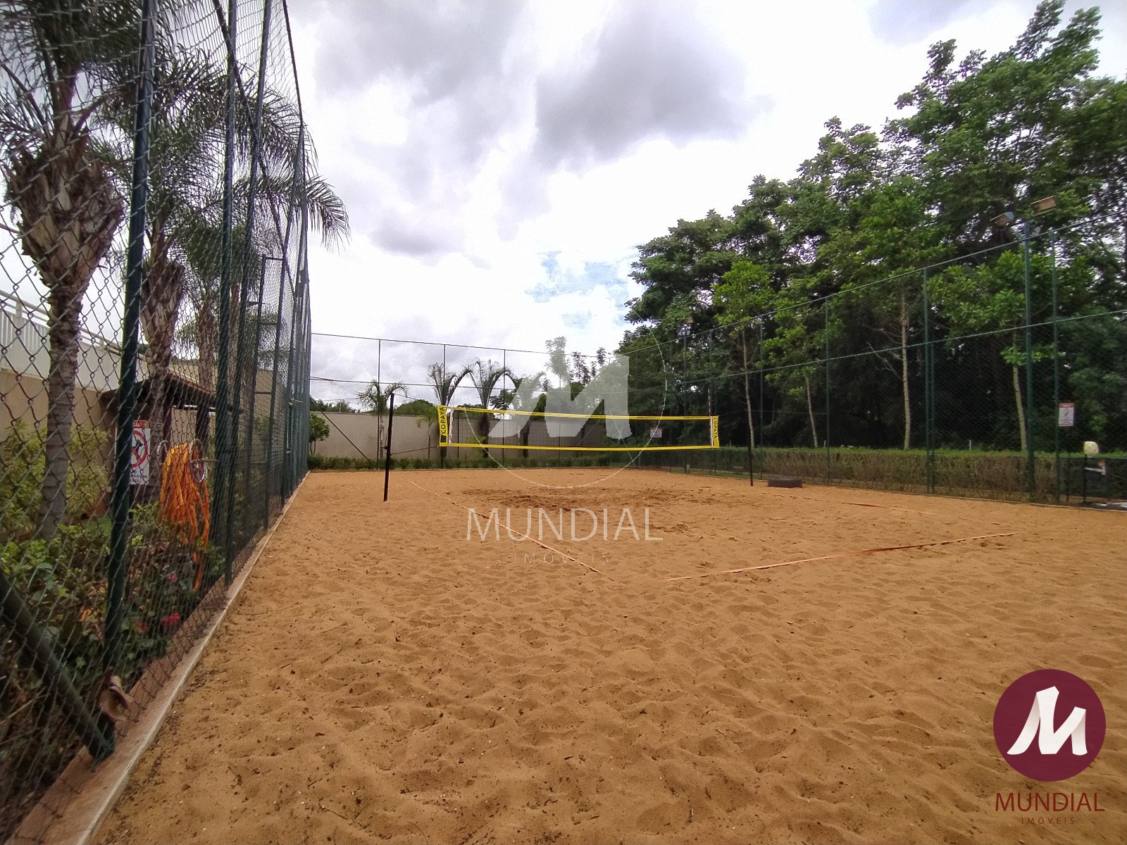 Quadra de esportes — foto 14