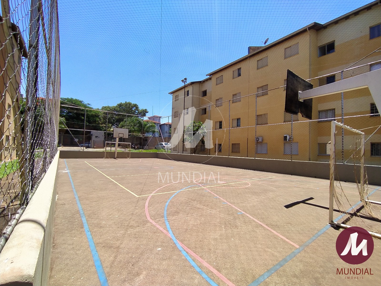 Quadra de esportes — foto 19