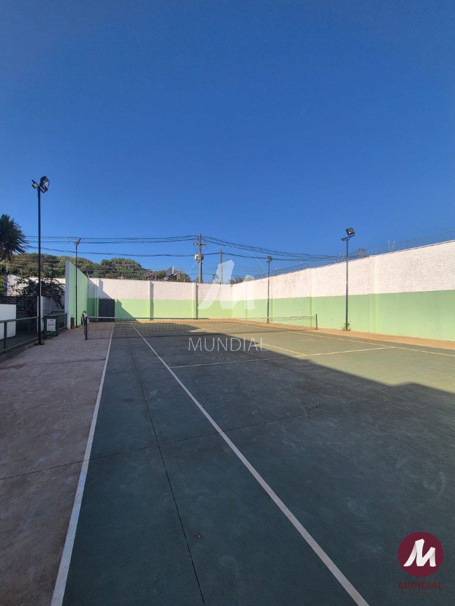 Quadra de esportes — foto 22