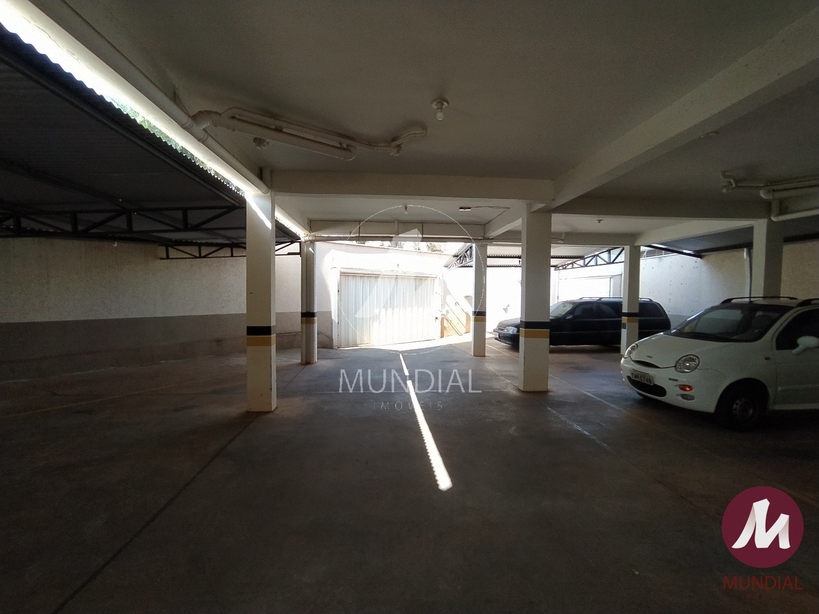 Garagem — foto 14