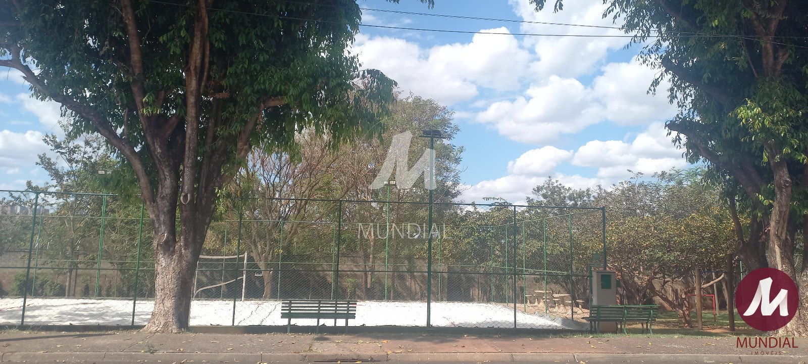 Quadra de esportes — foto 4