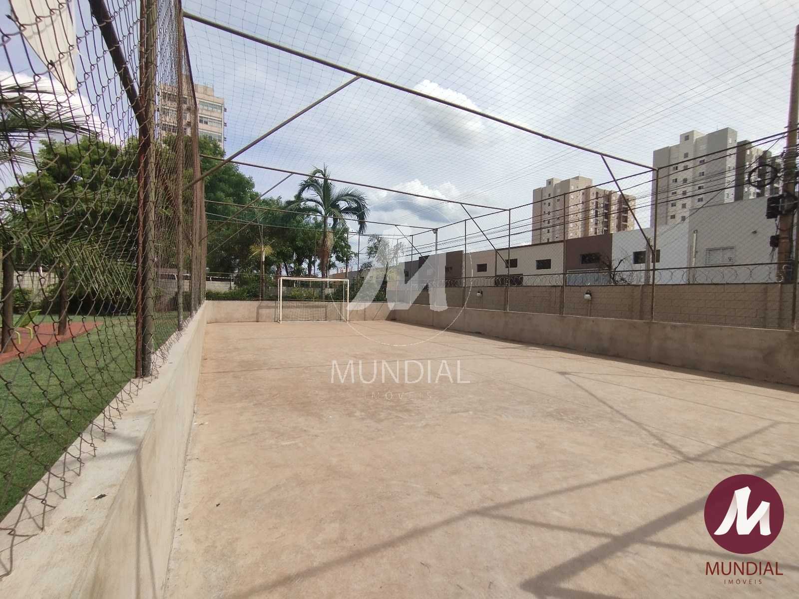 Quadra de esportes — foto 13
