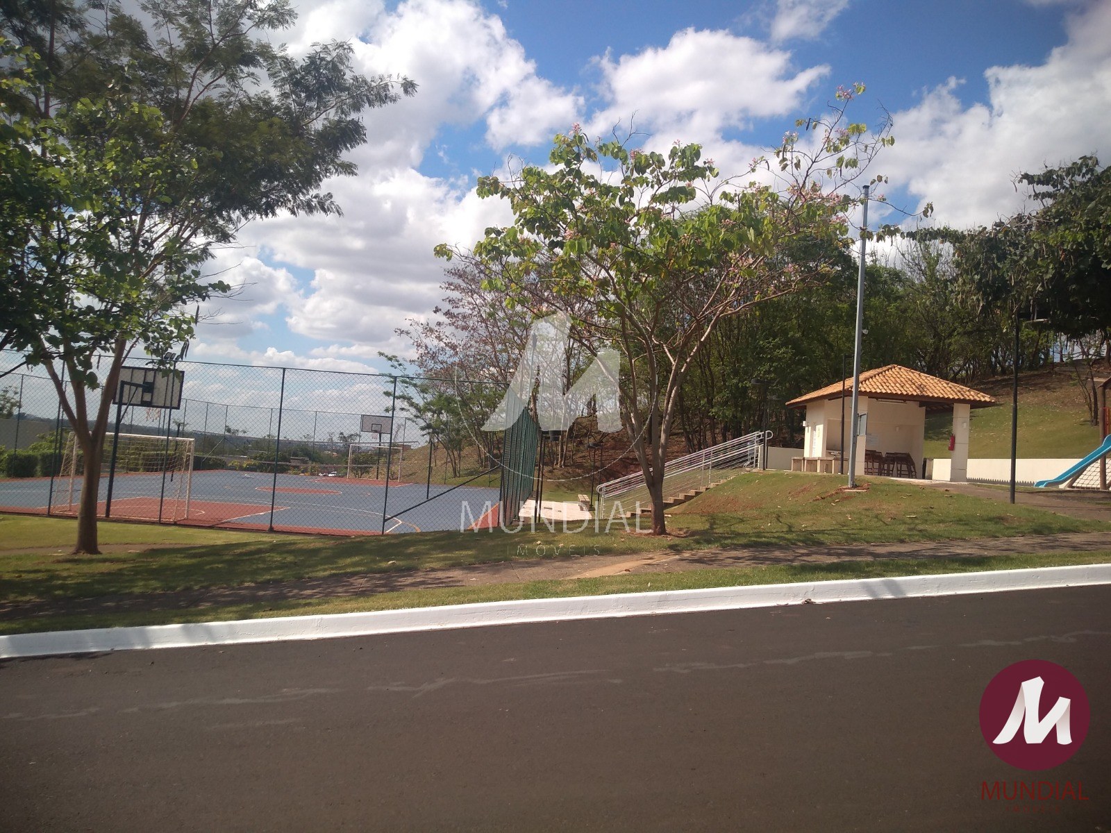 Quadra de esportes — foto 7