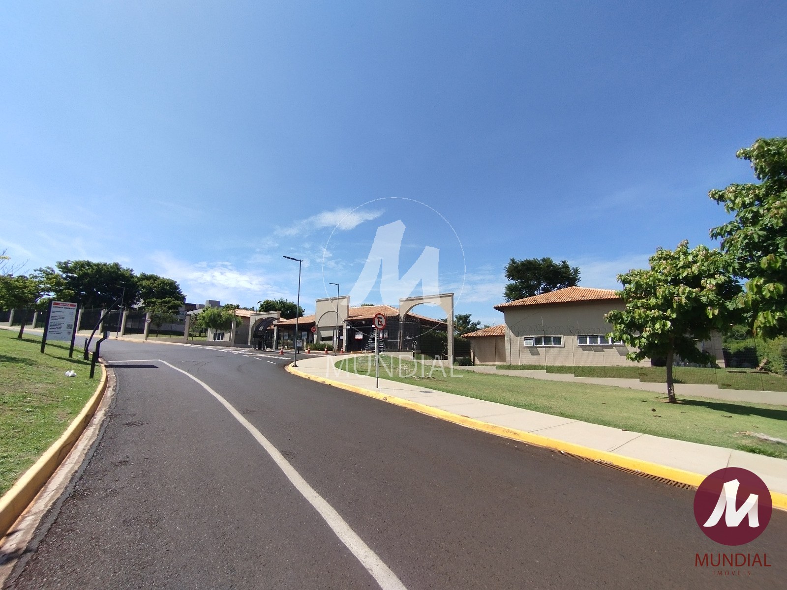 Fachada Condominio — foto 3