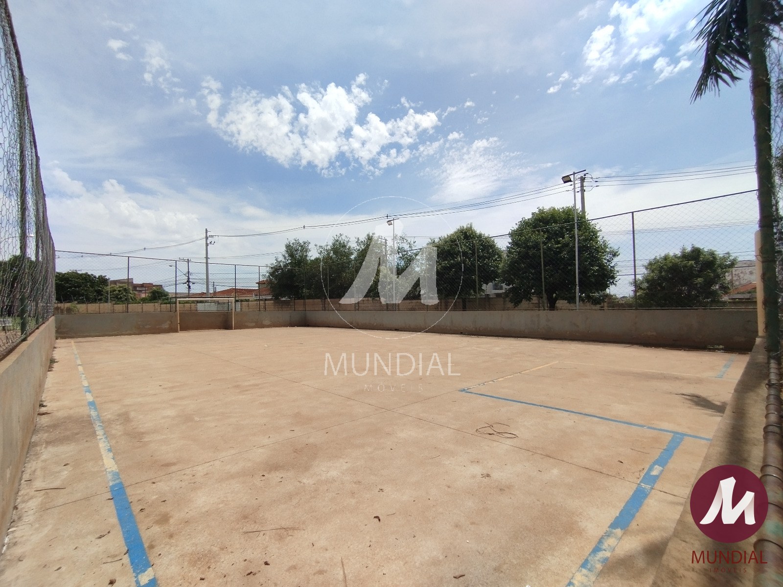 Quadra de esportes — foto 19