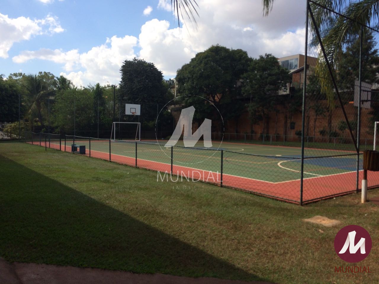 Quadra de esportes — foto 21