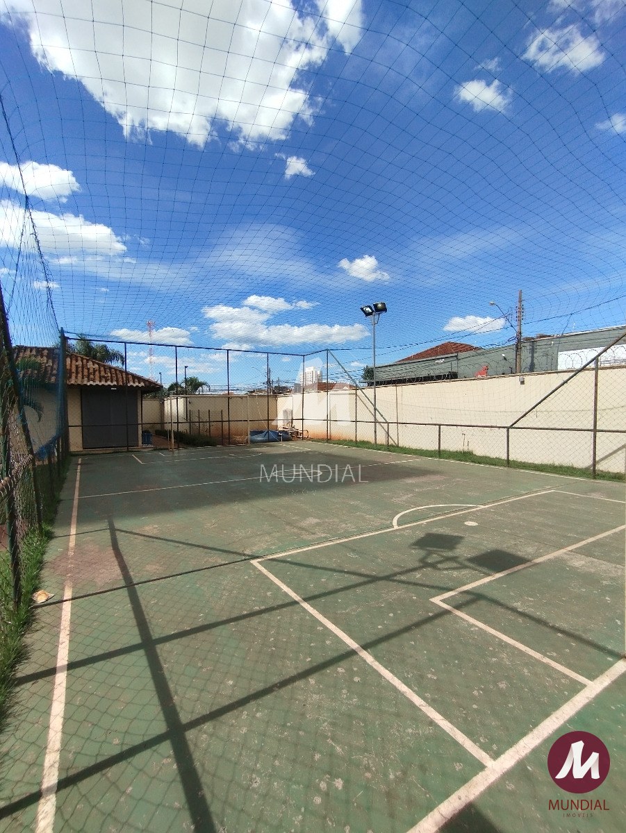Quadra de esportes — foto 15
