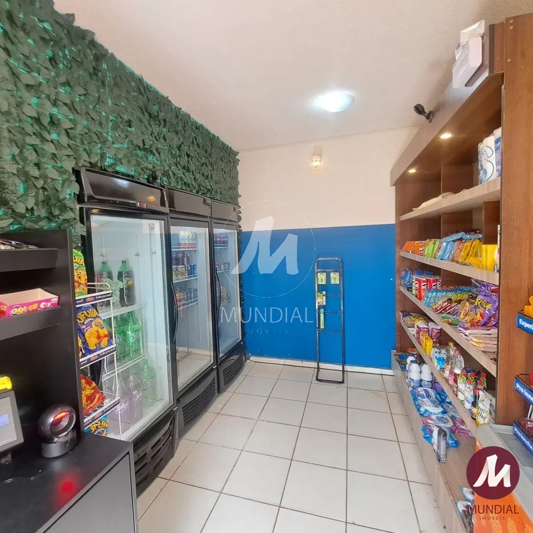 Loja de conveniência / mercado — foto 24