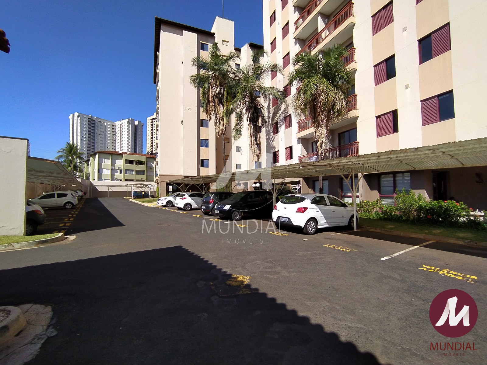 Garagem — foto 12