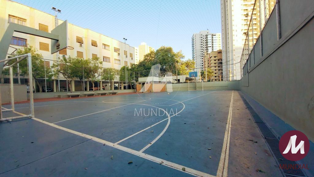 Quadra de esportes — foto 15