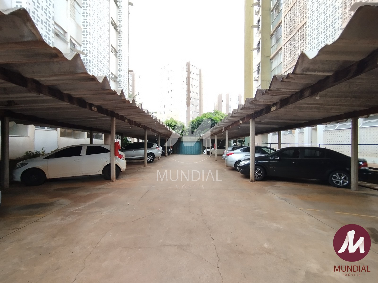 Garagem — foto 25