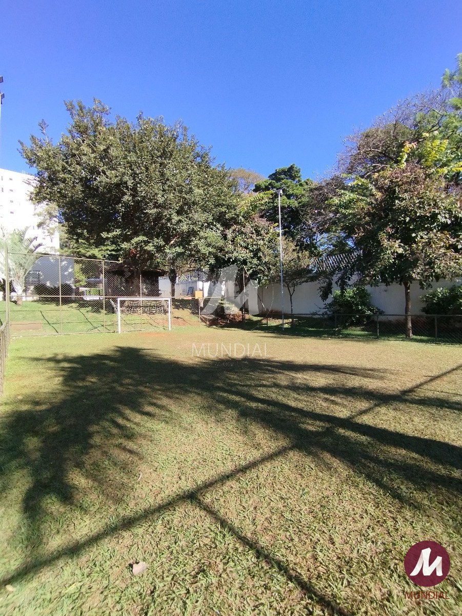 Quadra de esportes — foto 14