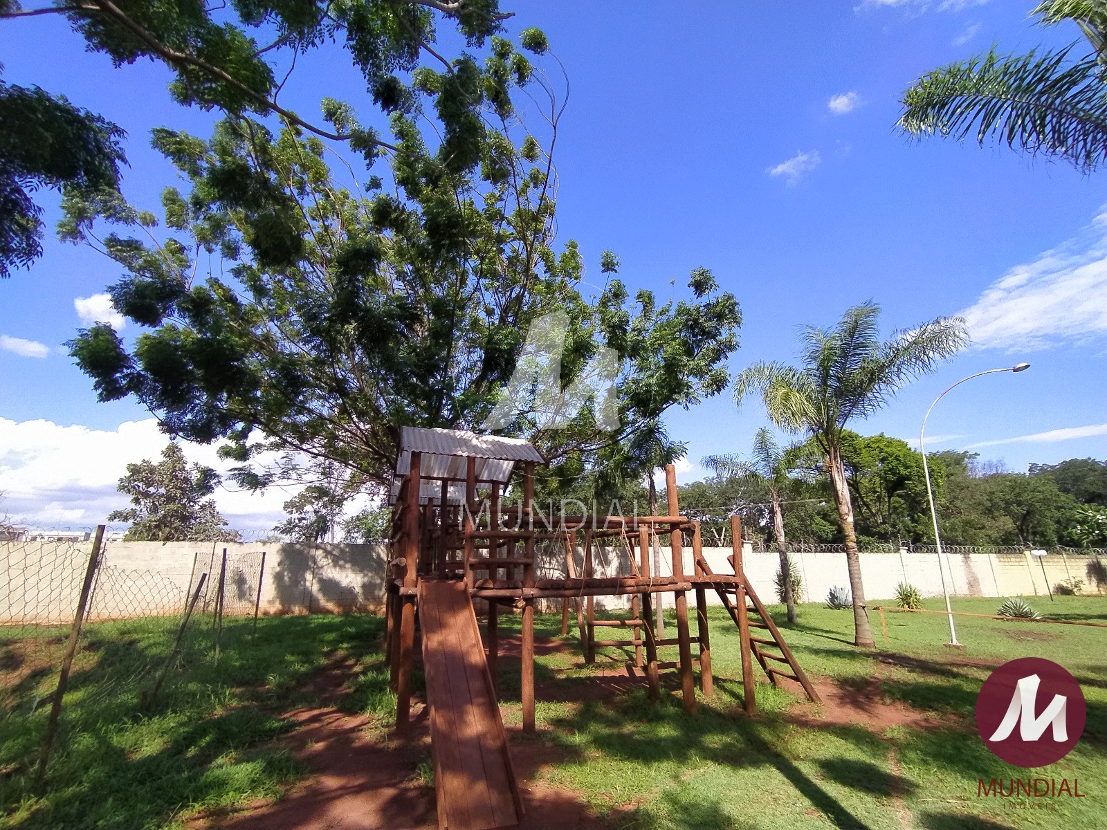 Playground — foto 24