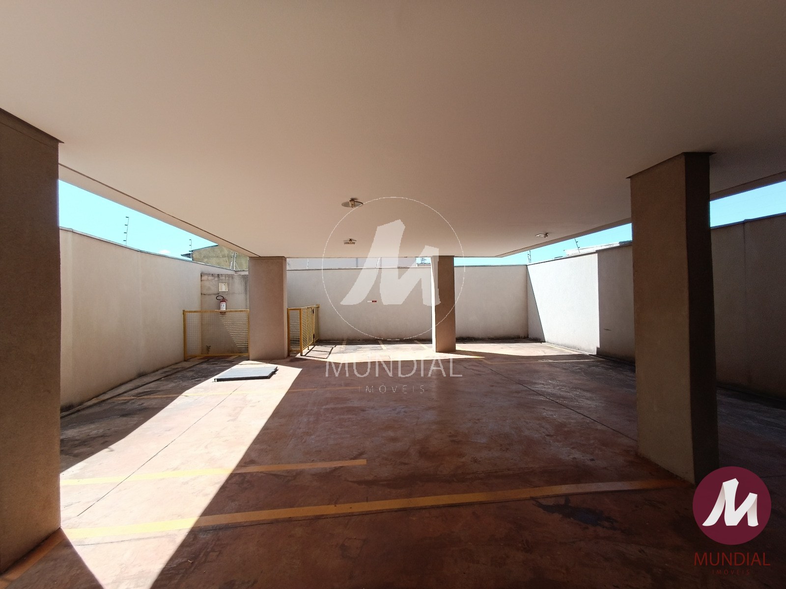 Garagem — foto 8
