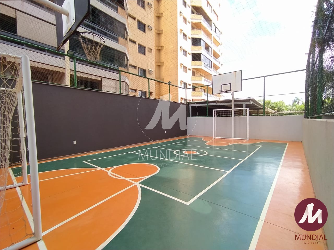 Quadra de esportes — foto 22