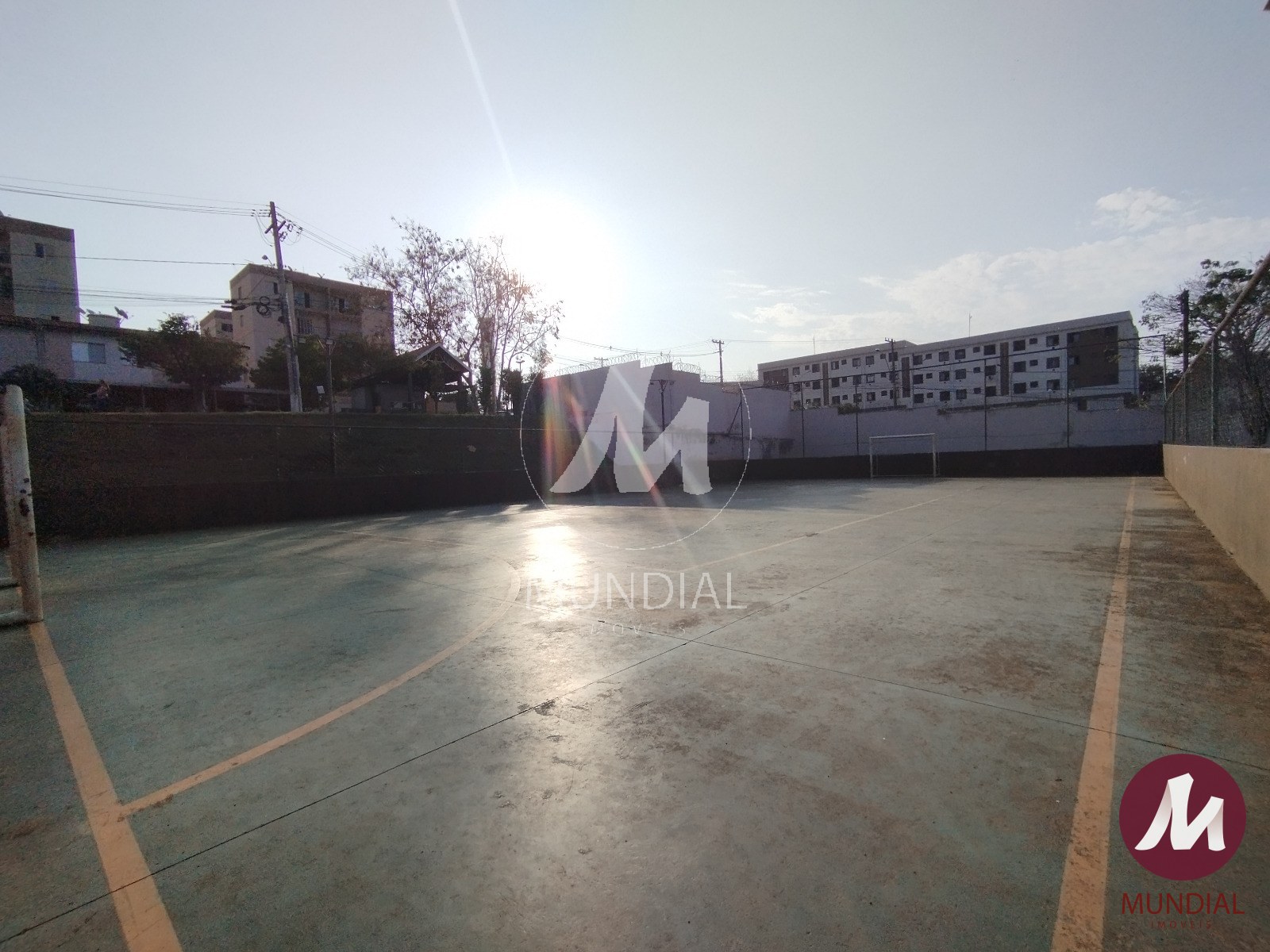 Quadra de esportes — foto 12