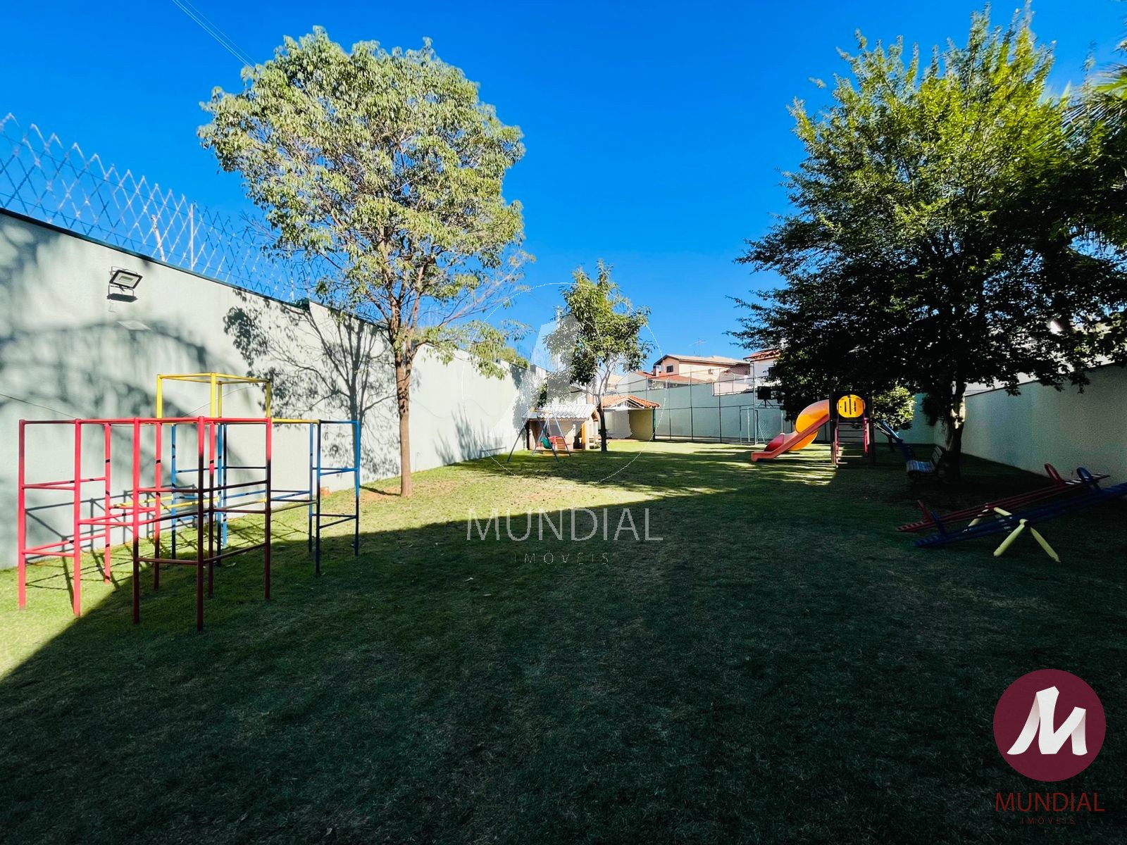 Playground — foto 40