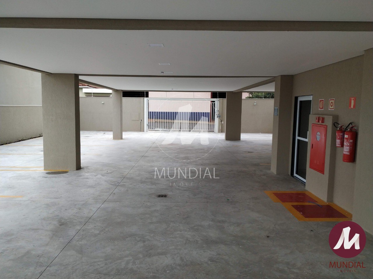 Garagem — foto 12