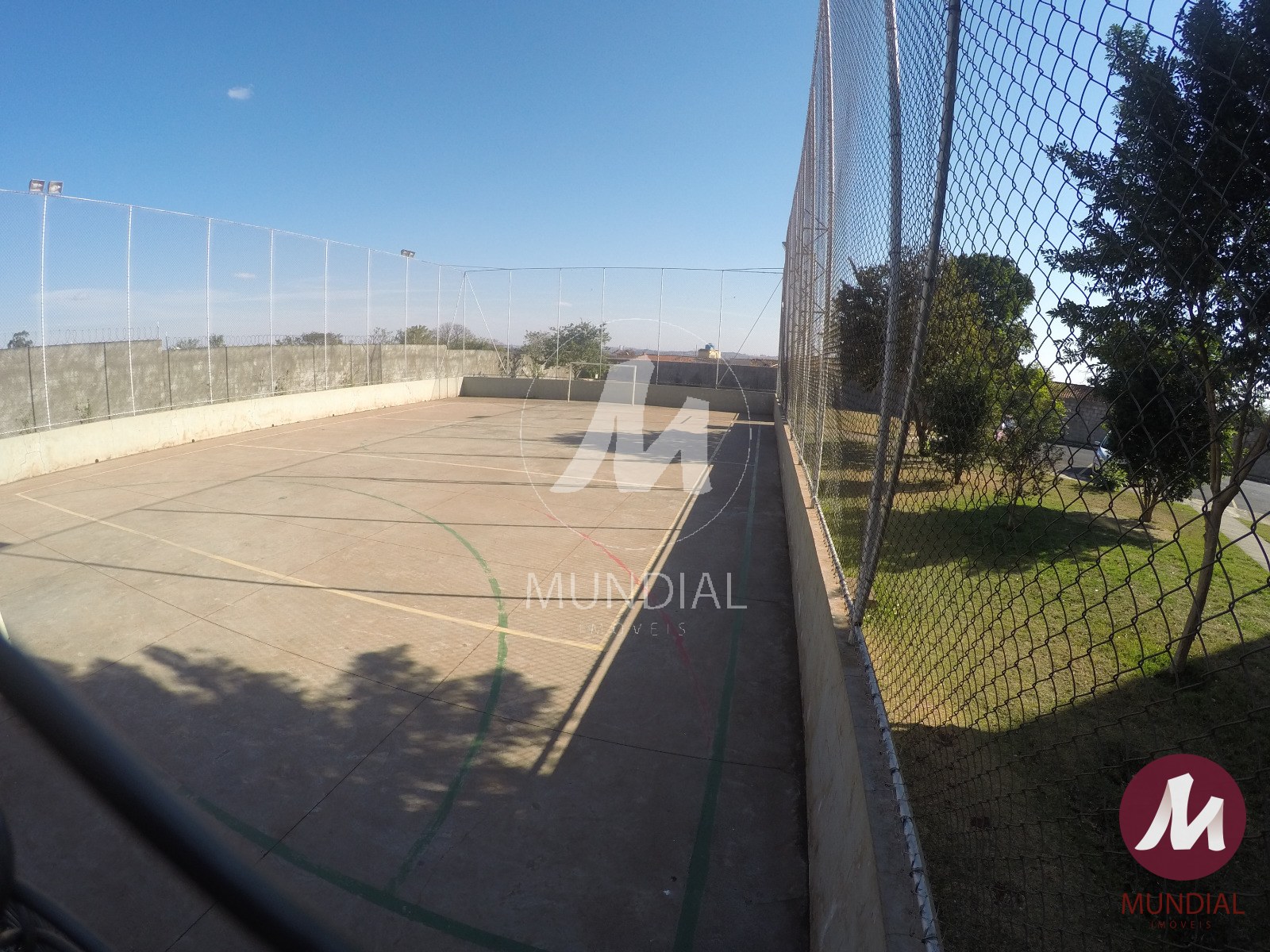 Quadra de esportes — foto 7