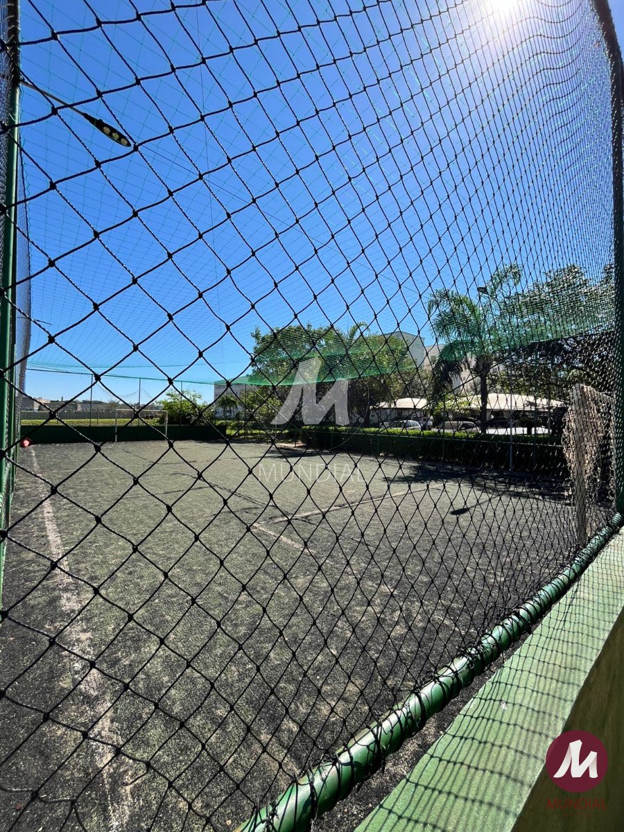 Quadra de esportes — foto 8