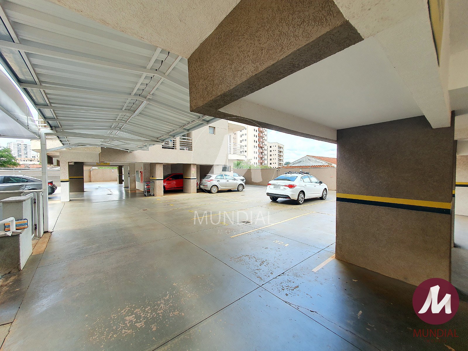 Garagem — foto 11