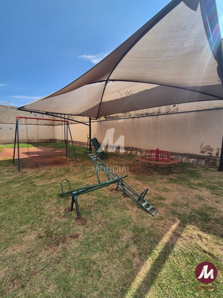 Quadra de esportes — foto 21