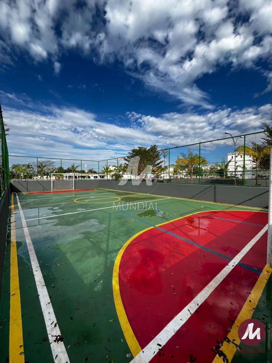 Quadra de esportes — foto 13