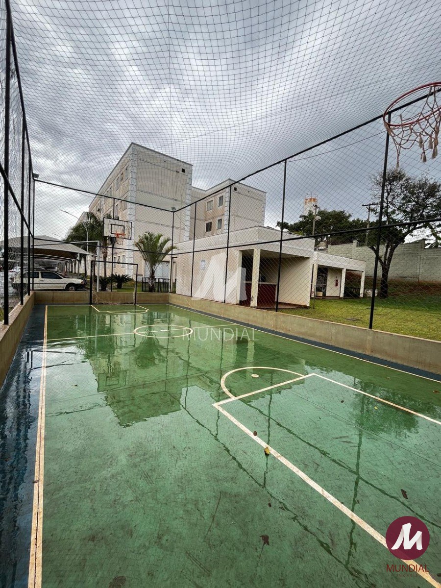 Quadra de esportes — foto 15