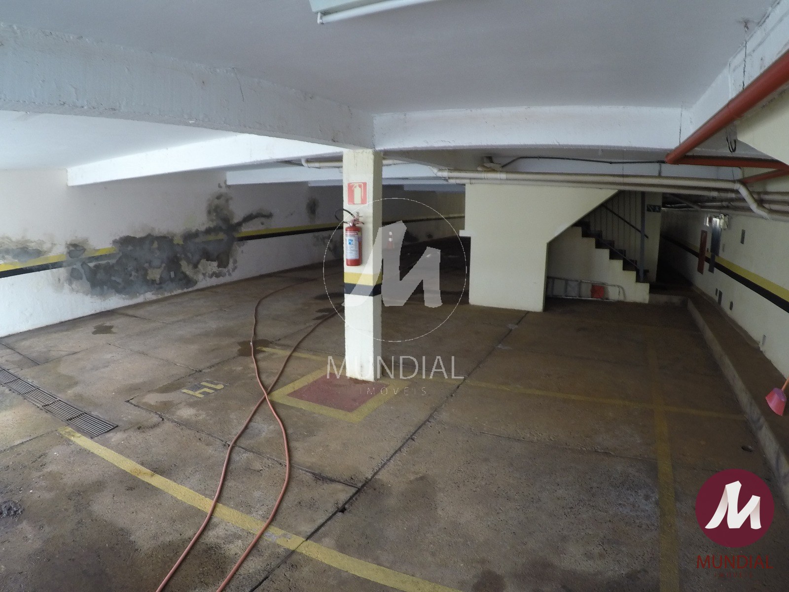 Garagem — foto 18