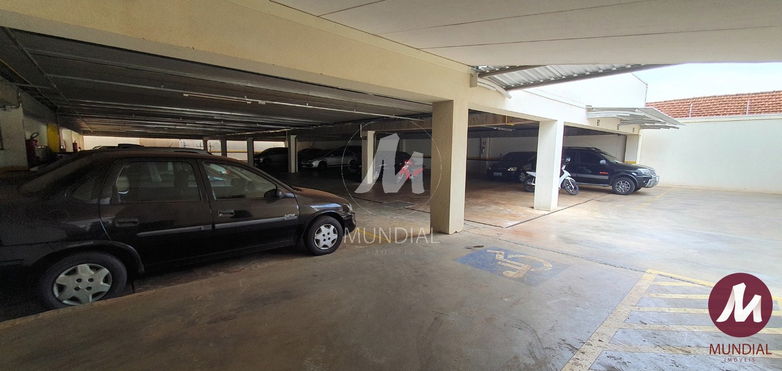 Garagem — foto 12