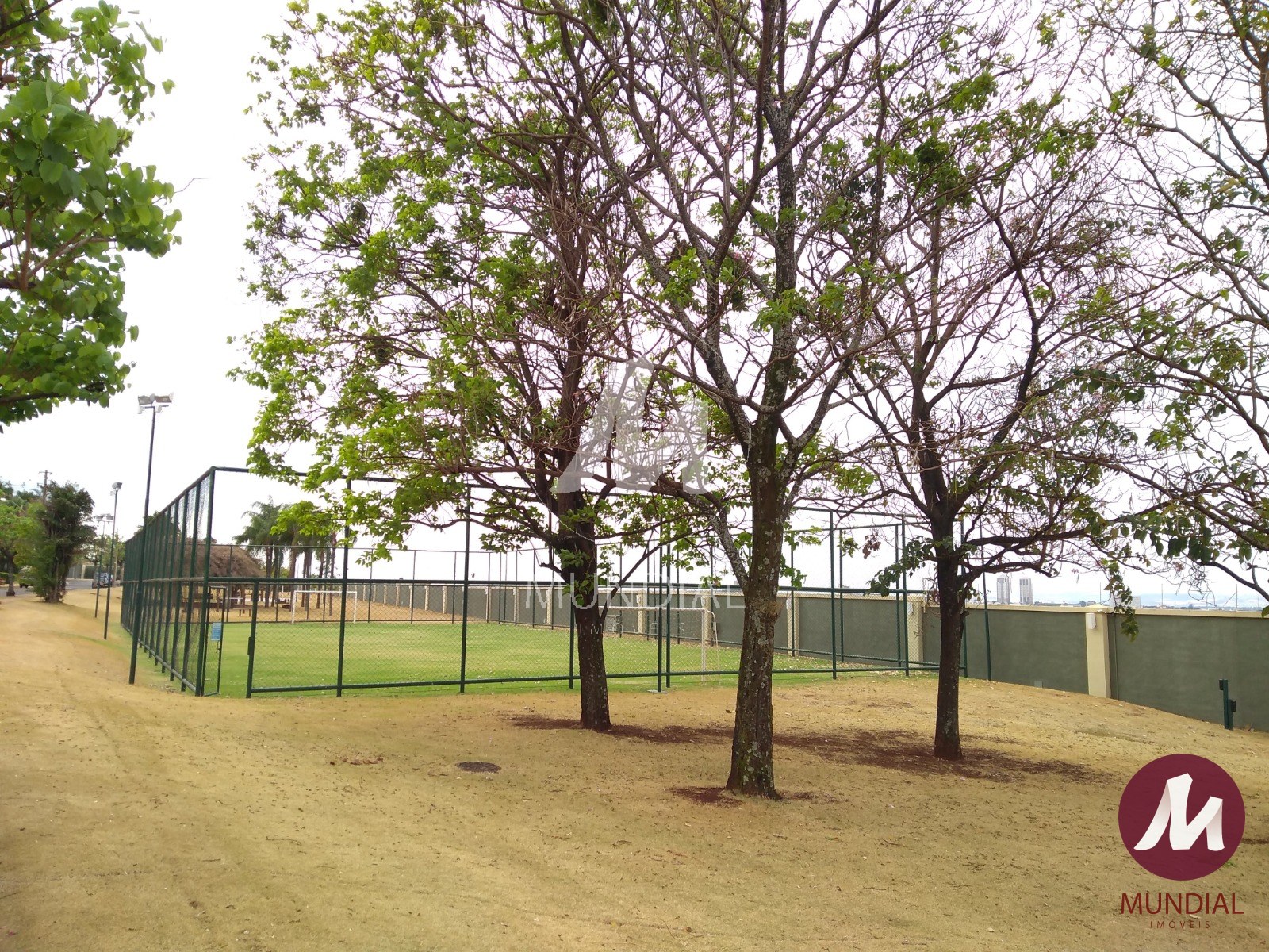 Quadra de esportes — foto 41