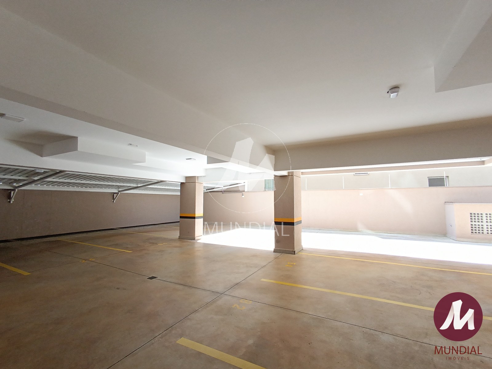 Garagem — foto 19