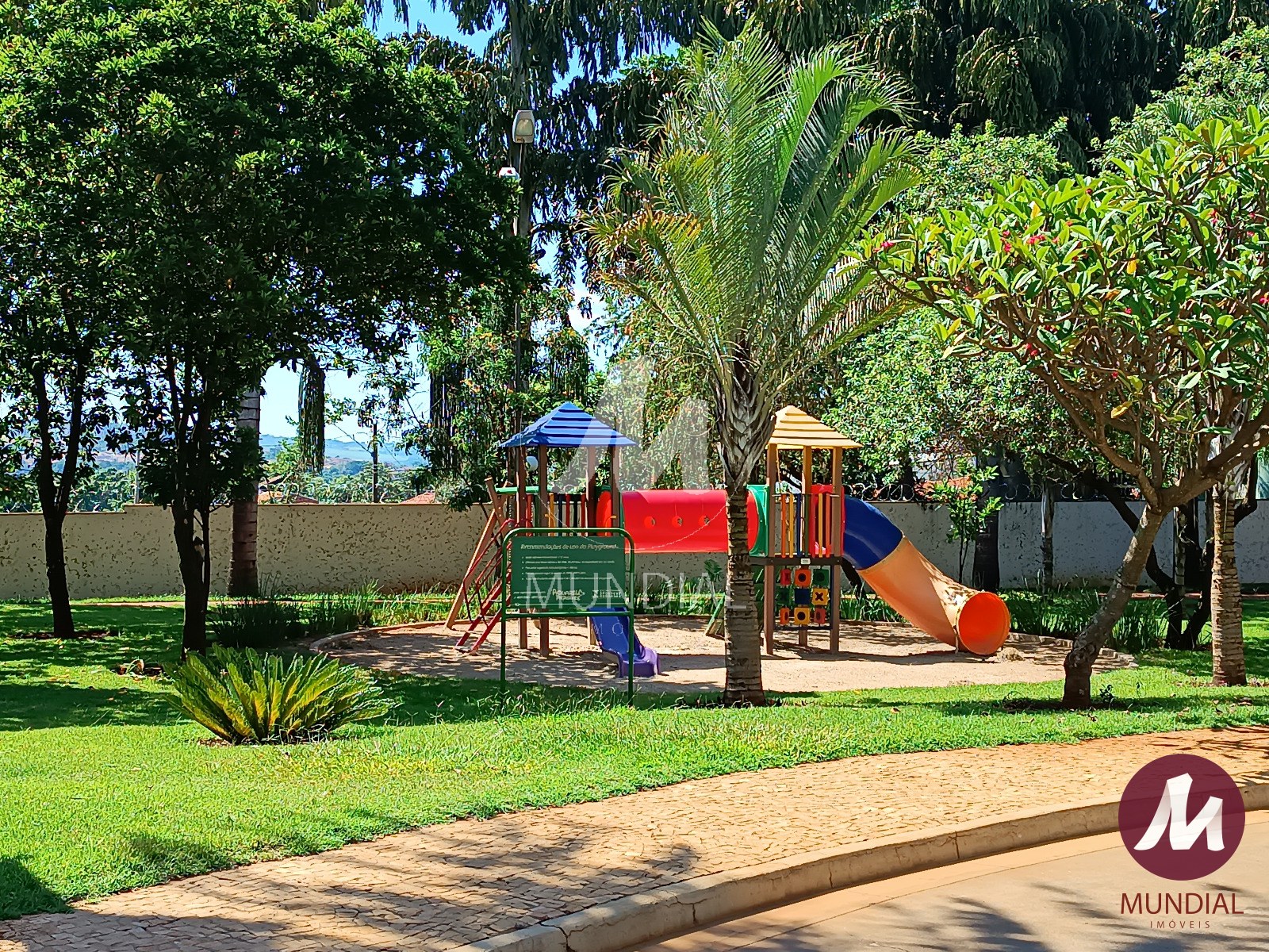 Playground — foto 10
